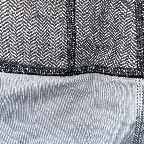 Lululemon Women’s Daily Practice Zip Up Hoodie Jacket In Black Herringbone - Picture 12 of 14